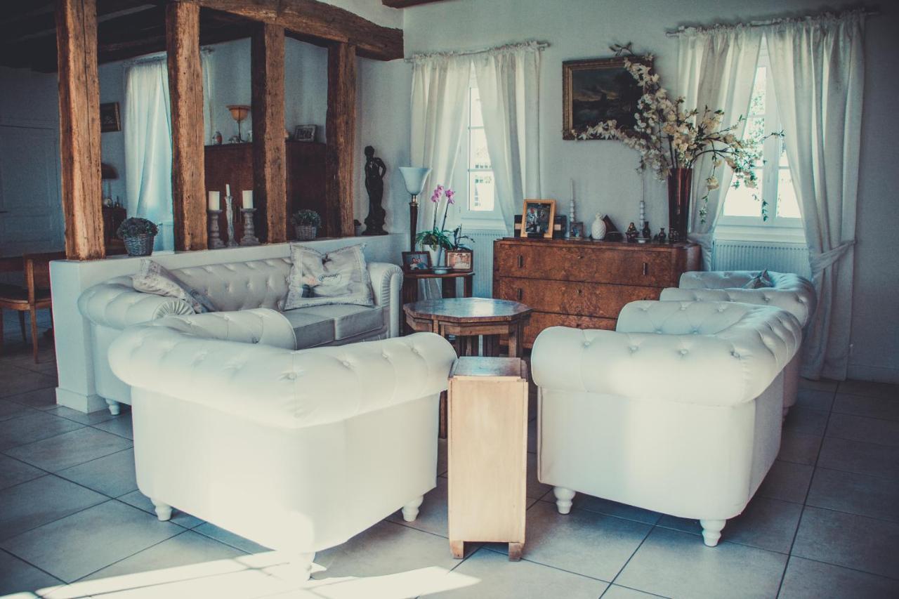 Chambres D'Hotes Saint Hubert Saunay ภายนอก รูปภาพ